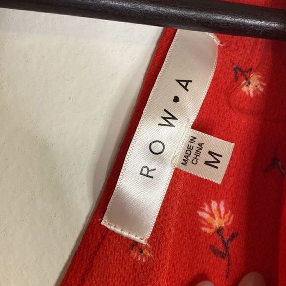 NWOT Row A Dandelion Floral Double-V Cherry Red Romper Jumpsuit - Picture 3 of 10